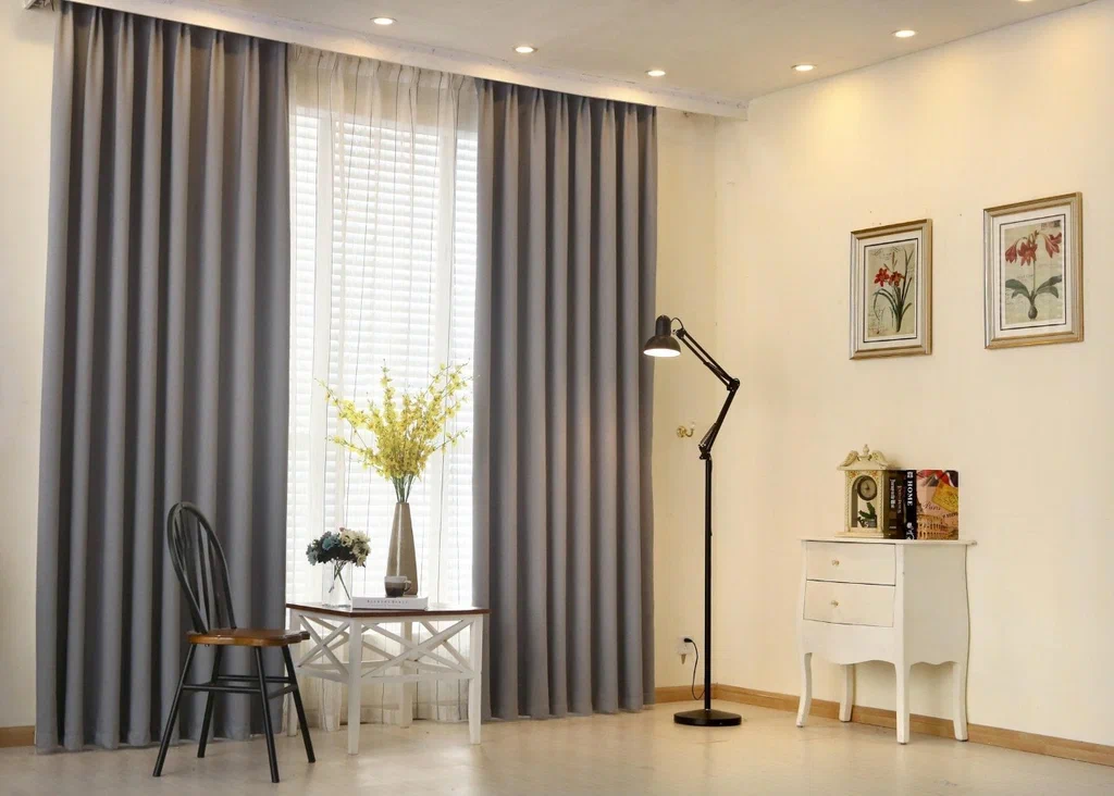 light blocking curtains