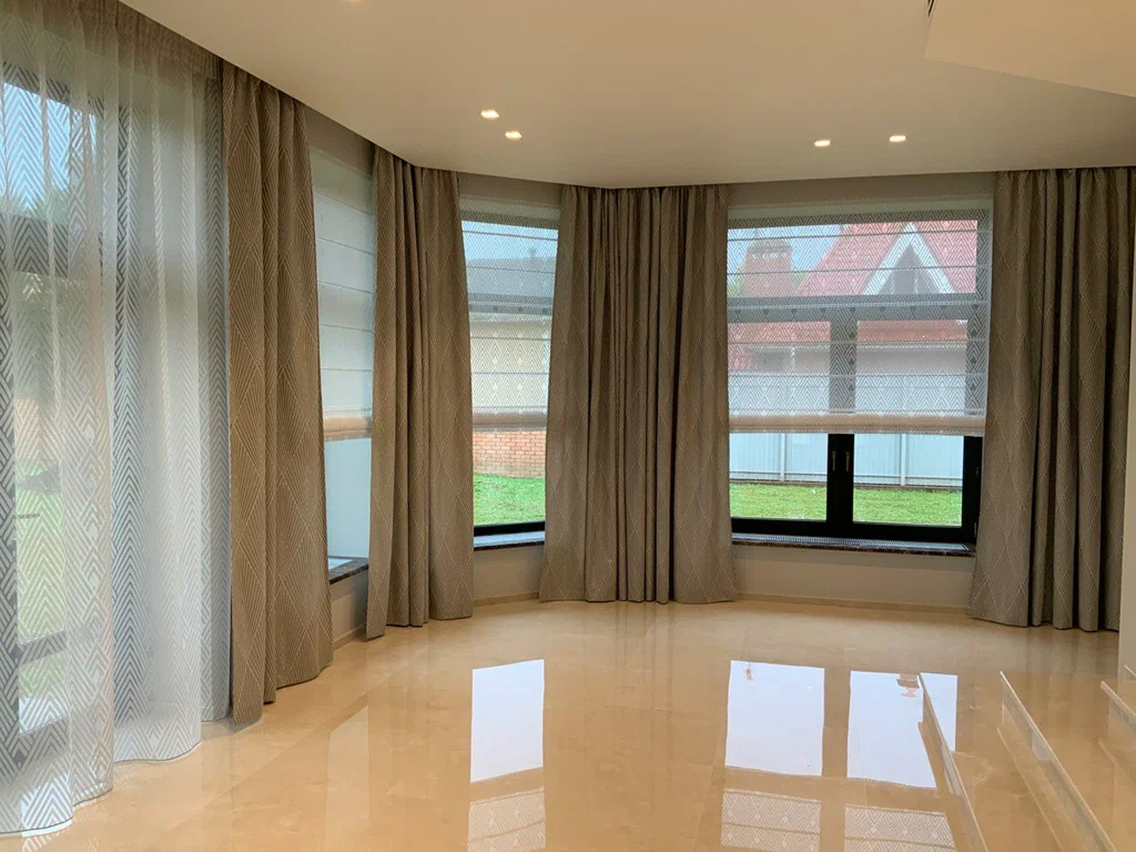 Wide window floor curtains