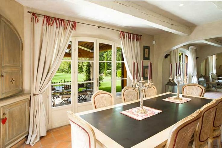 Browse Our Completed Villa Curtain Fitting Gallery